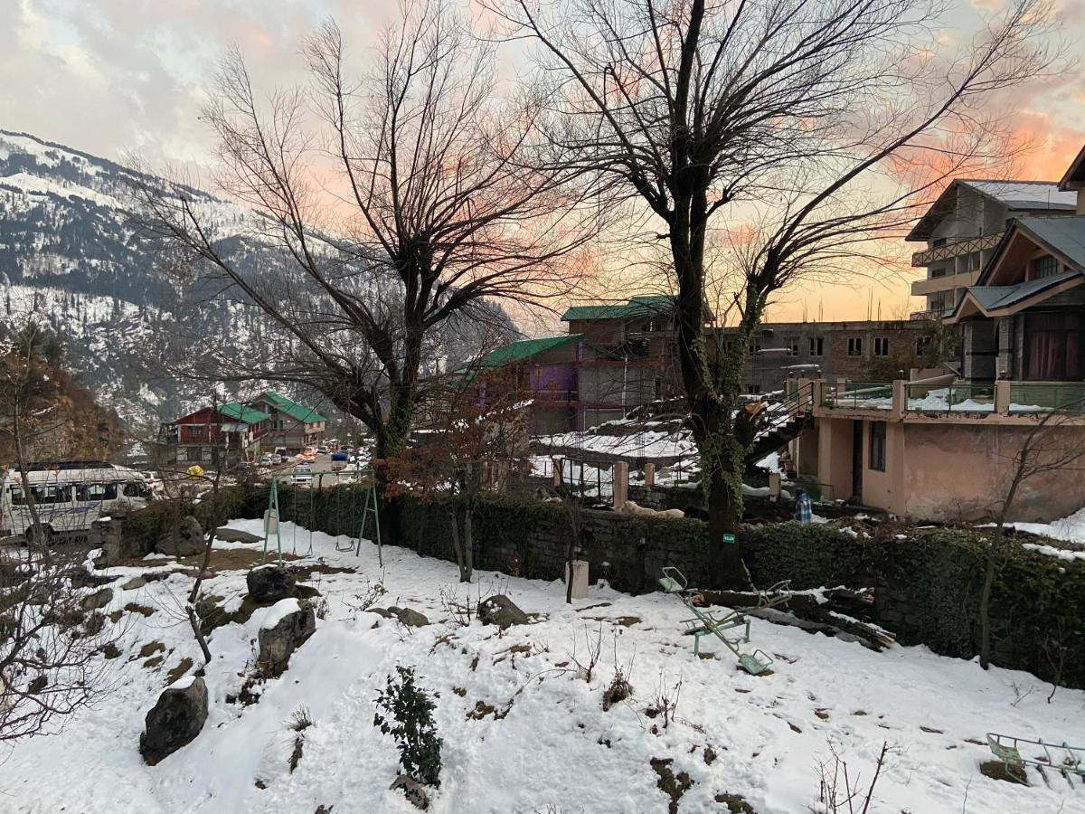 Solang Valley Resort Manāli Exterior foto