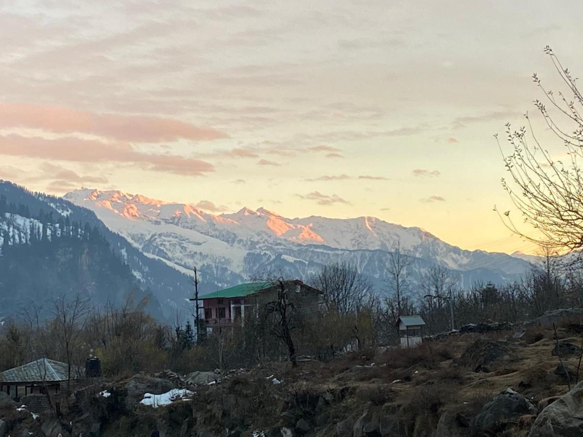 Solang Valley Resort Manāli Exterior foto