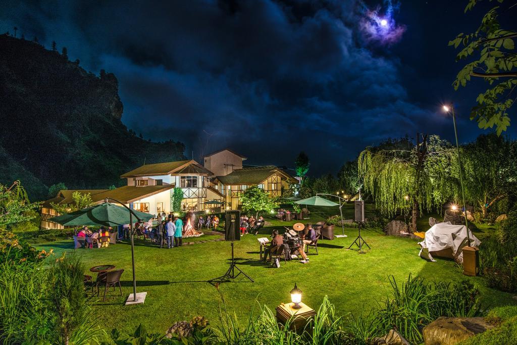 Solang Valley Resort Manāli Exterior foto